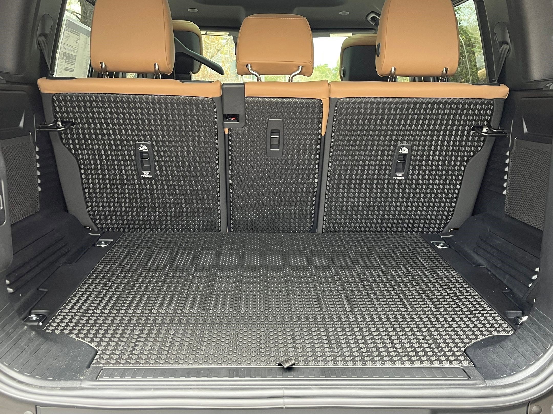 2026 Land Rover Defender X-Dynamic SE - Photo 28