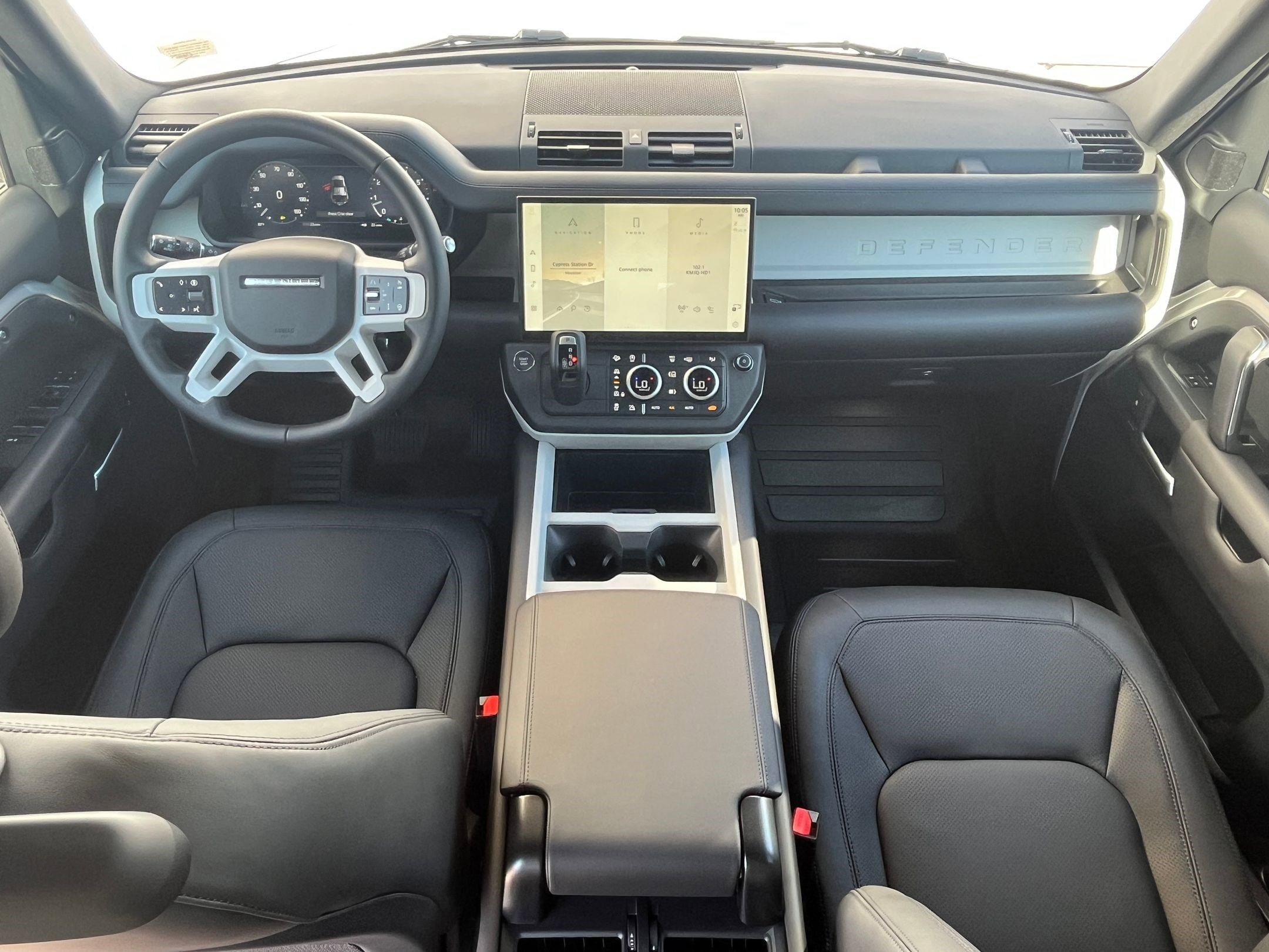 2026 Land Rover Defender S - Photo 15