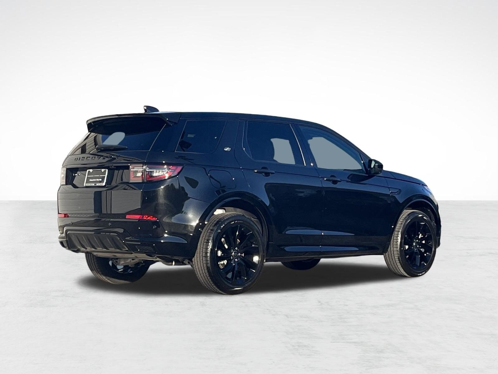 2025 Land Rover Discovery Sport Dynamic SE photo 2