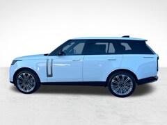 2026 Land Rover Range Rover P400 SE SUV