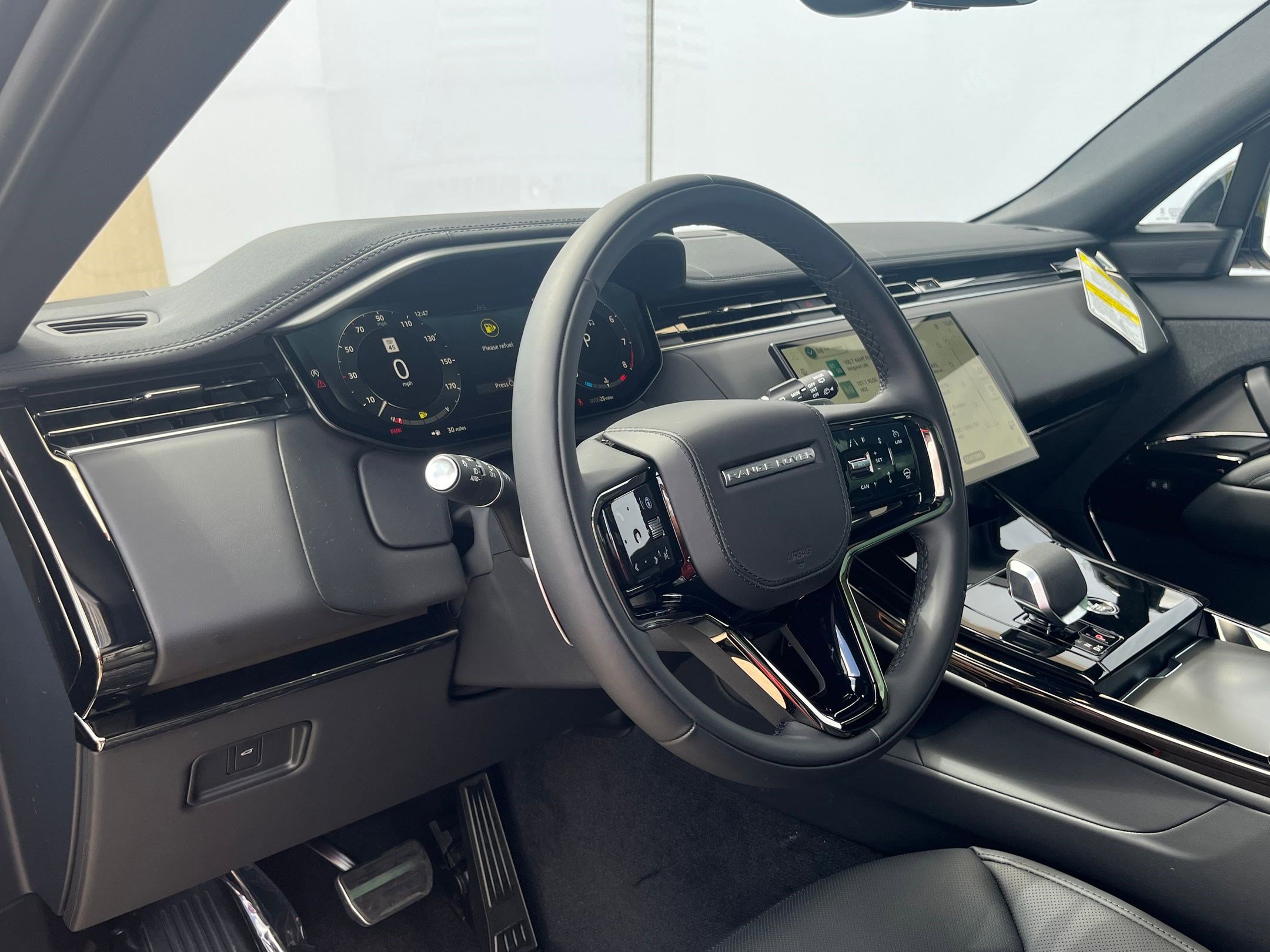 2025 Land Rover Range Rover Sport P530 Dynamic SE photo 4