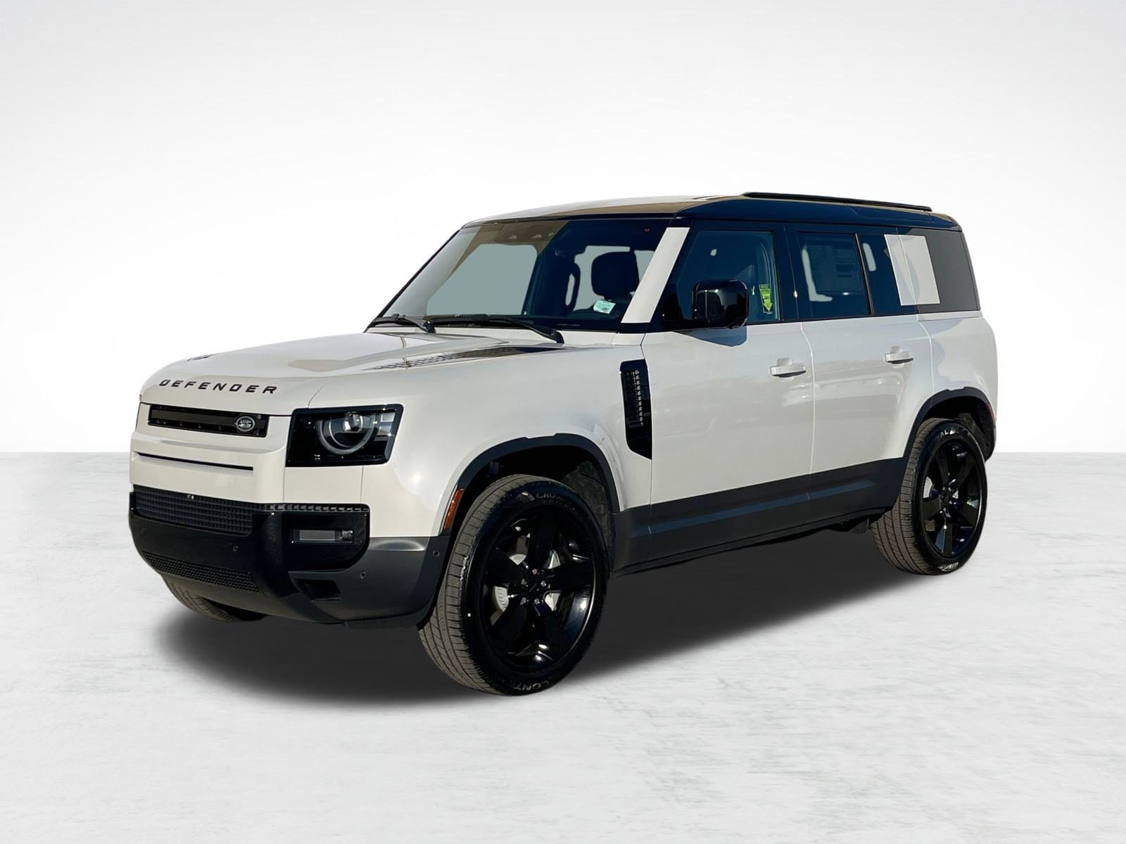 2026 Land Rover Defender S's photo