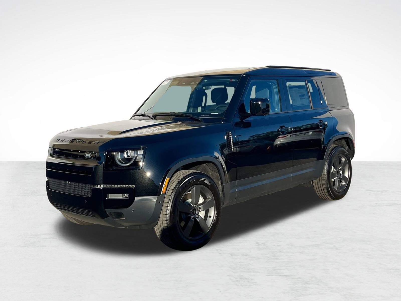 2026 Land Rover Defender 110 S P300's photo