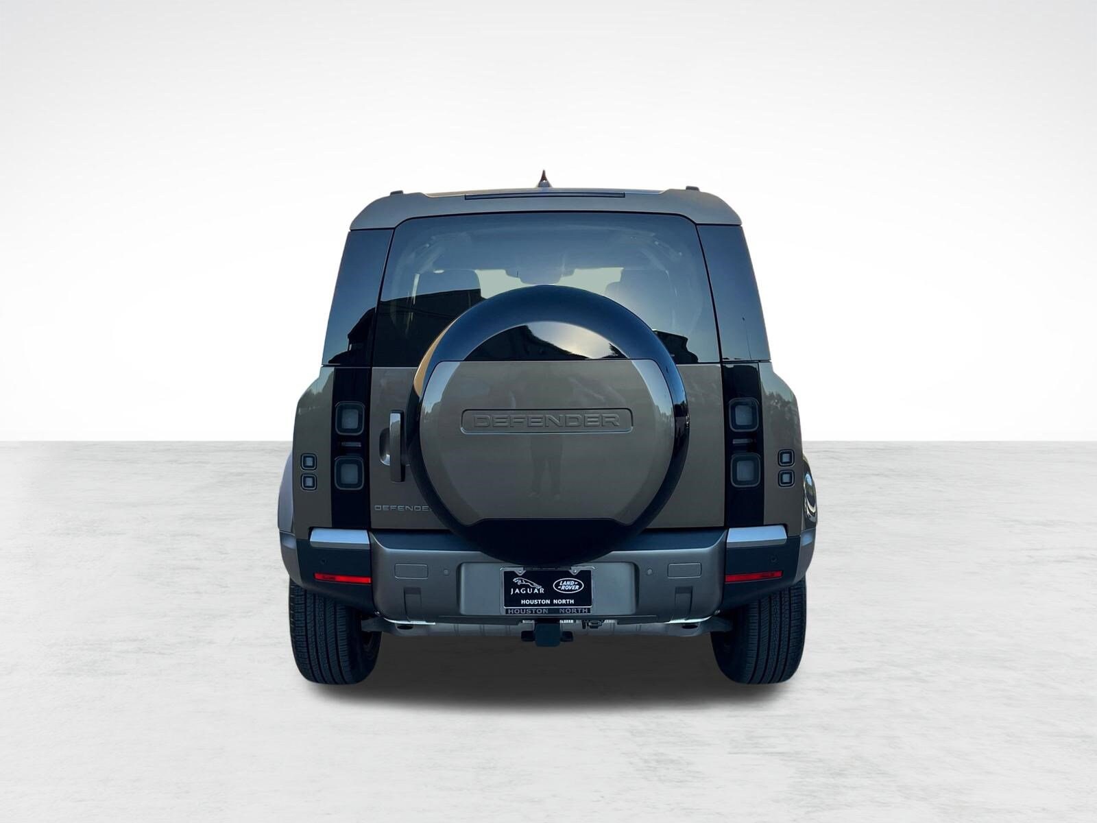 2026 Land Rover Defender S - Photo 10