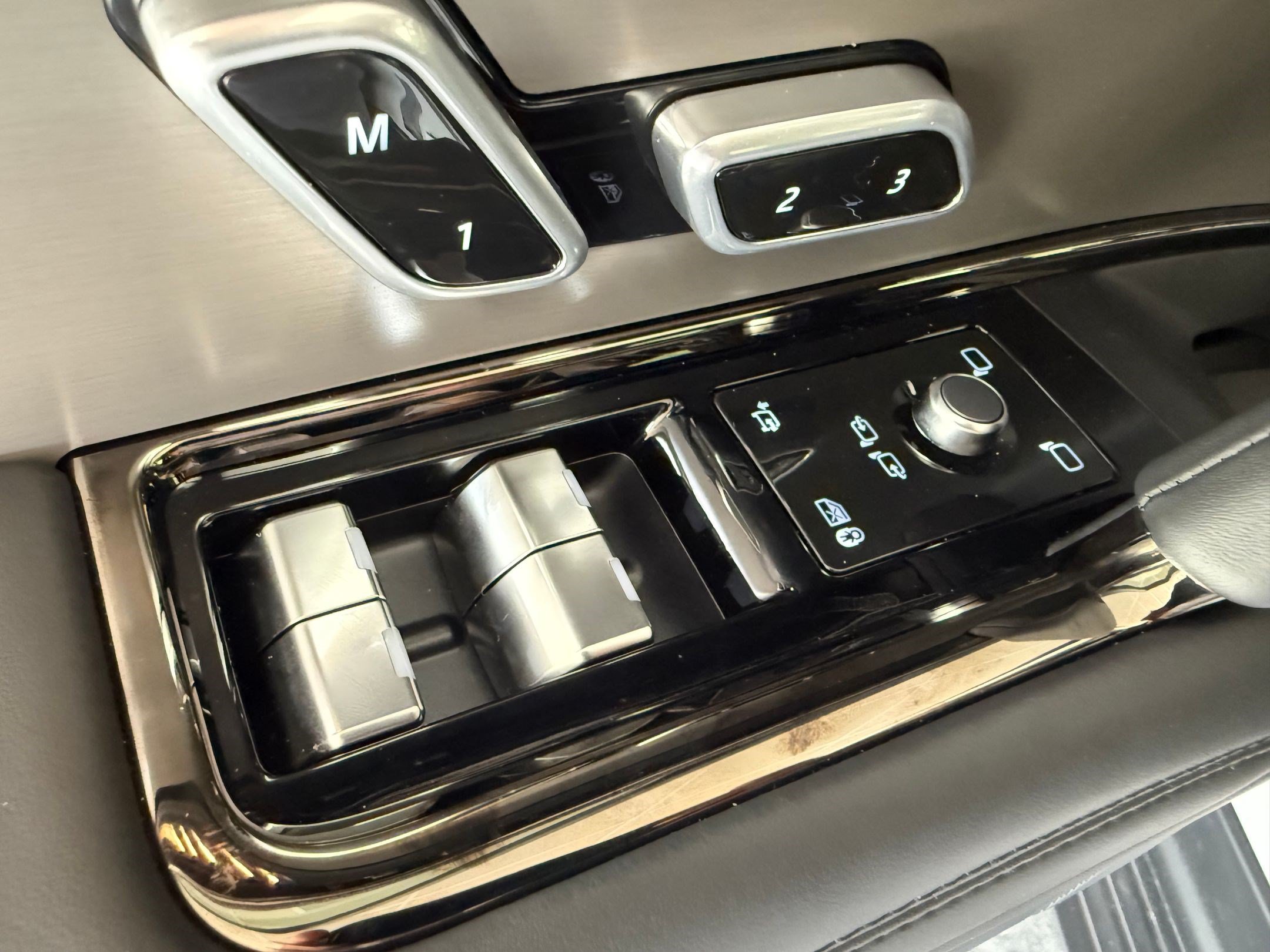 2026 Land Rover Range Rover Sport SE - Photo 36