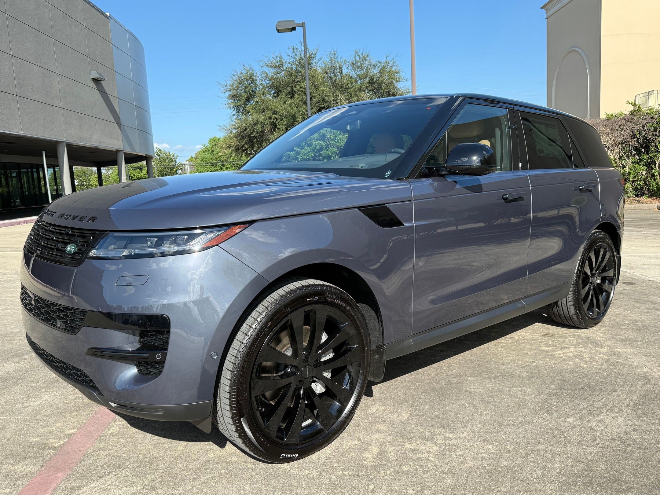 2026 Land Rover Range Rover Sport