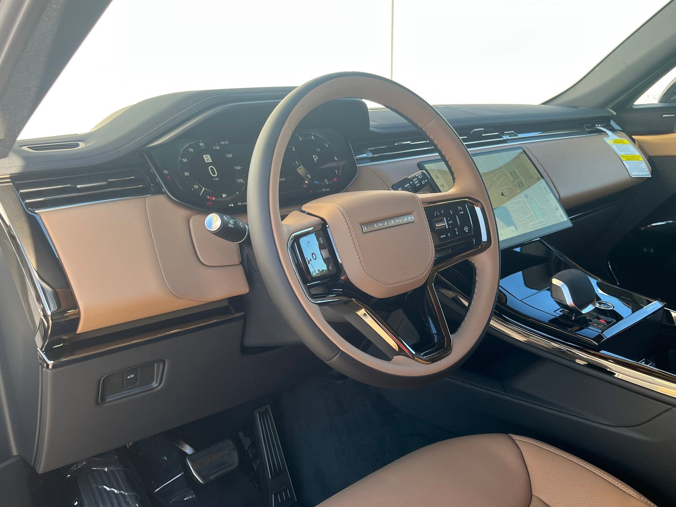 2025 Land Rover Range Rover Sport P400 Dynamic SE photo 4