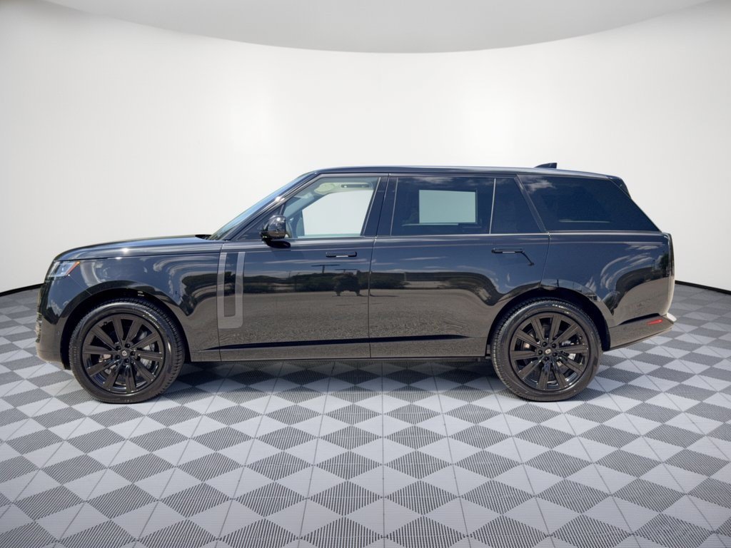 2027 Land Rover Range Rover P400 SE 7 Seat LWB SUV