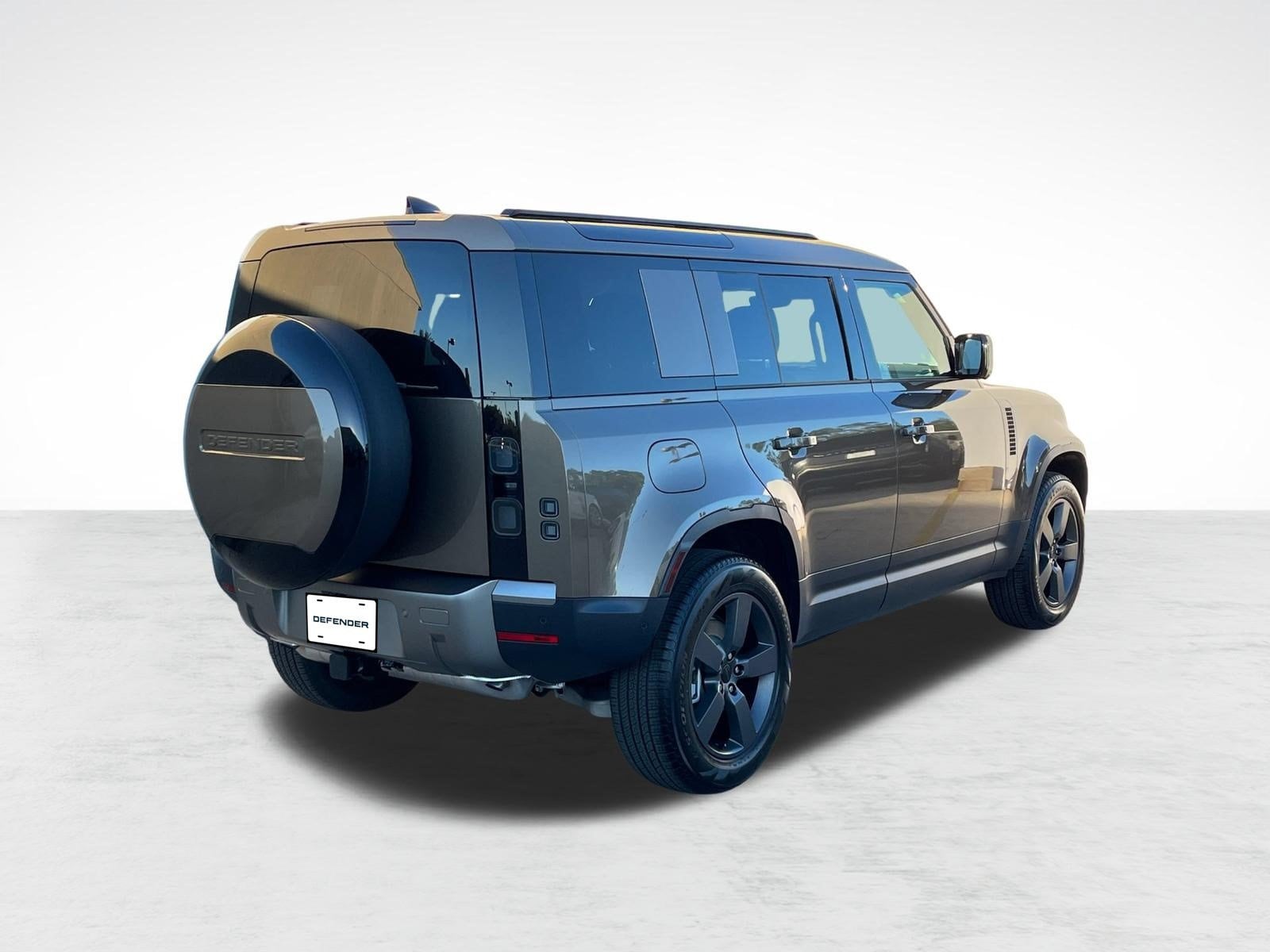 2026 Land Rover Defender S - Photo 8