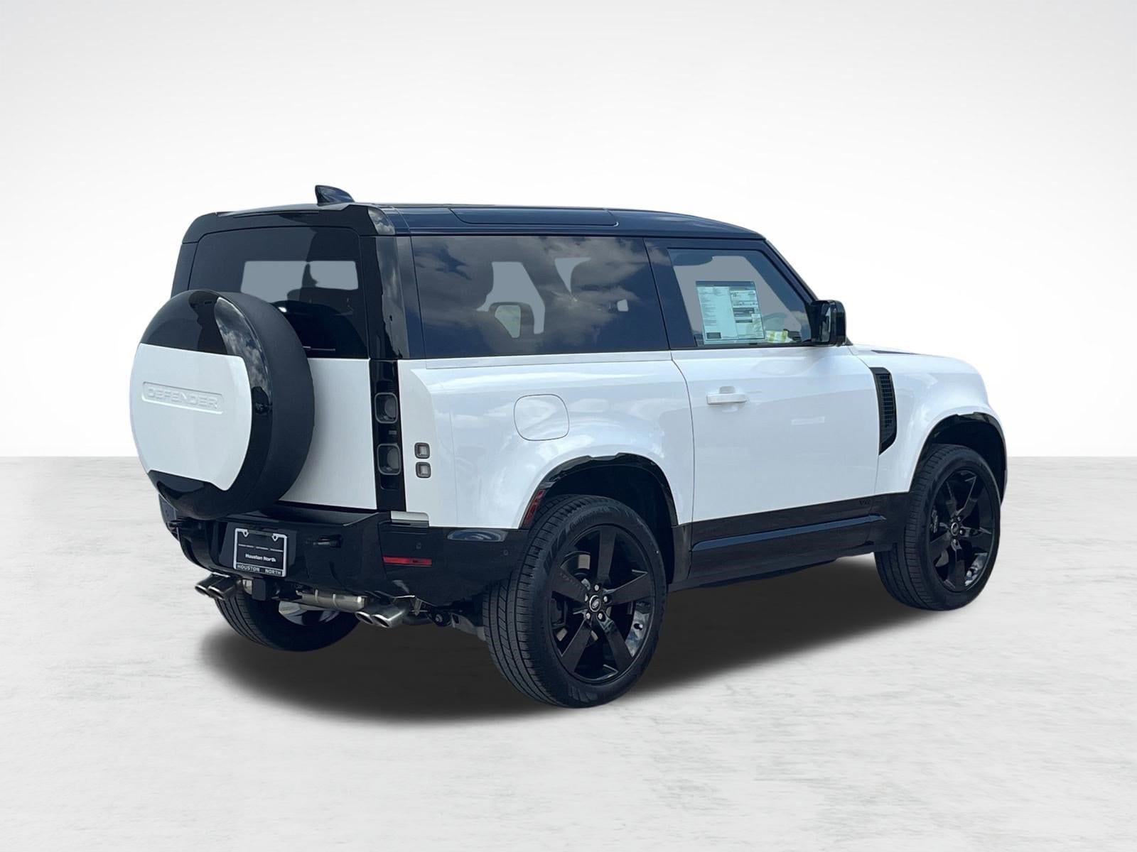 2025 Land Rover Defender V8 - Photo 8