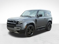 2026 Land Rover Defender 90 V8 SUV