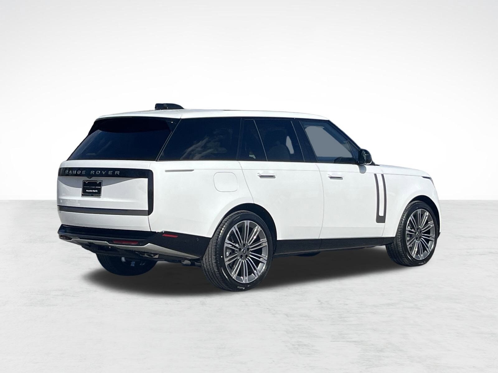 2025 Land Rover Range Rover SE photo 2