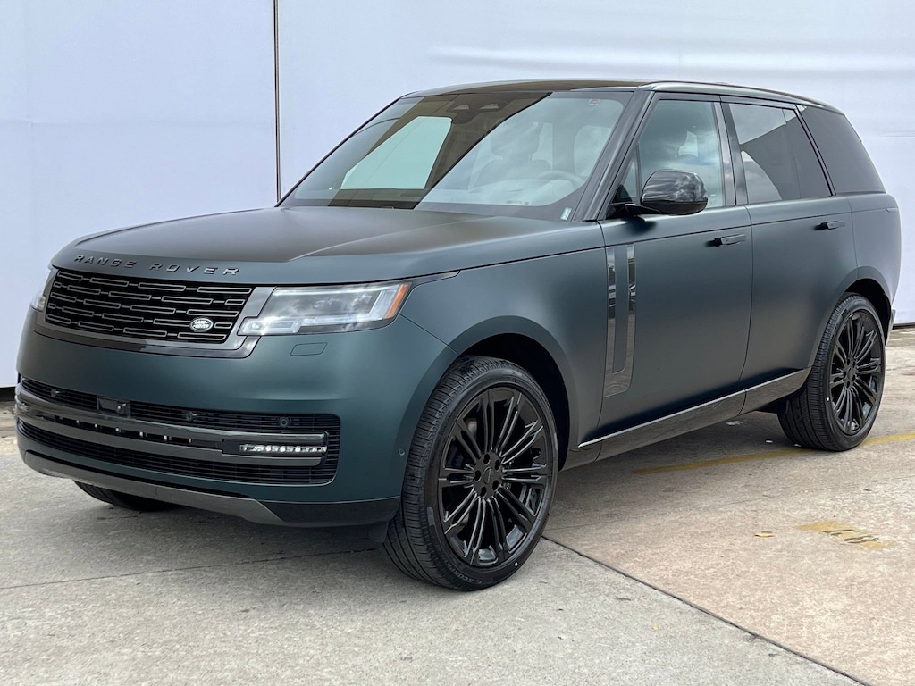 New 2025 Land Rover Range Rover P400 SE 7 Seat SUV