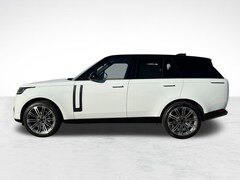 2026 Land Rover Range Rover P400 SE SUV