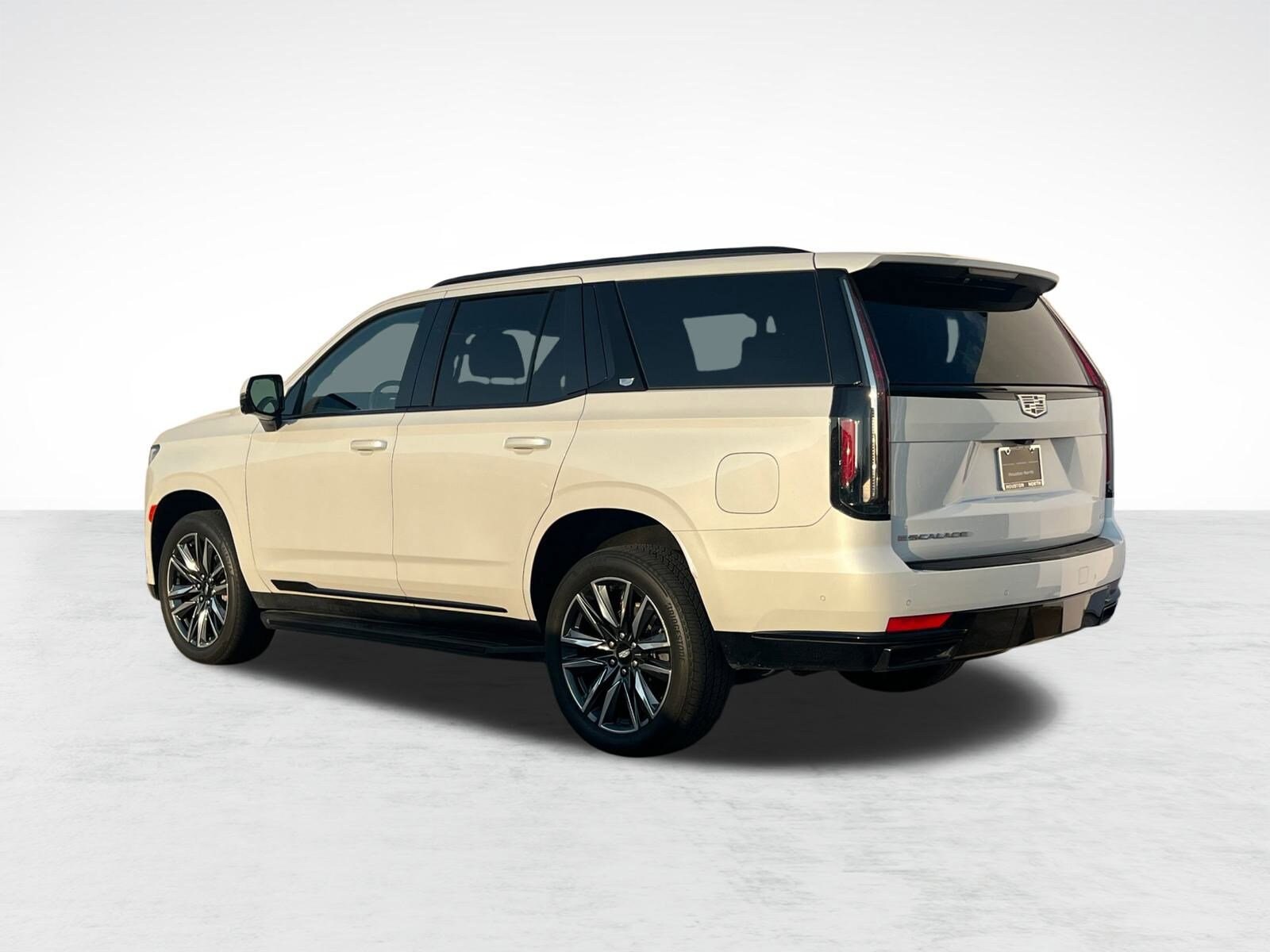 2022 Cadillac Escalade Sport photo 3