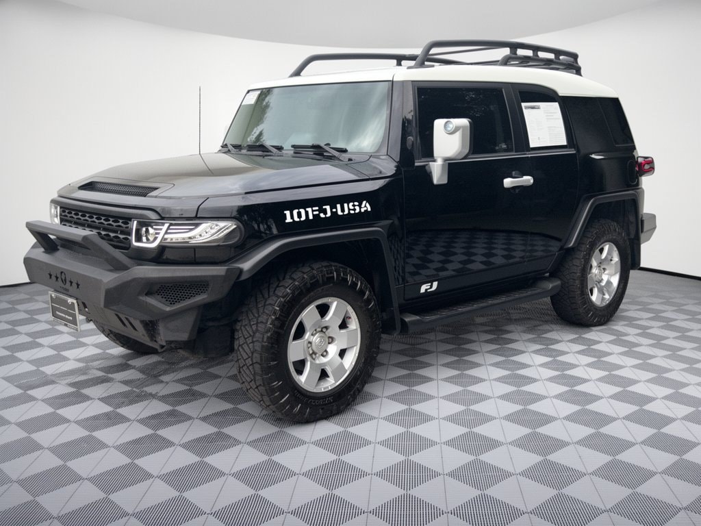2010 Toyota FJ Cruiser Base SUV