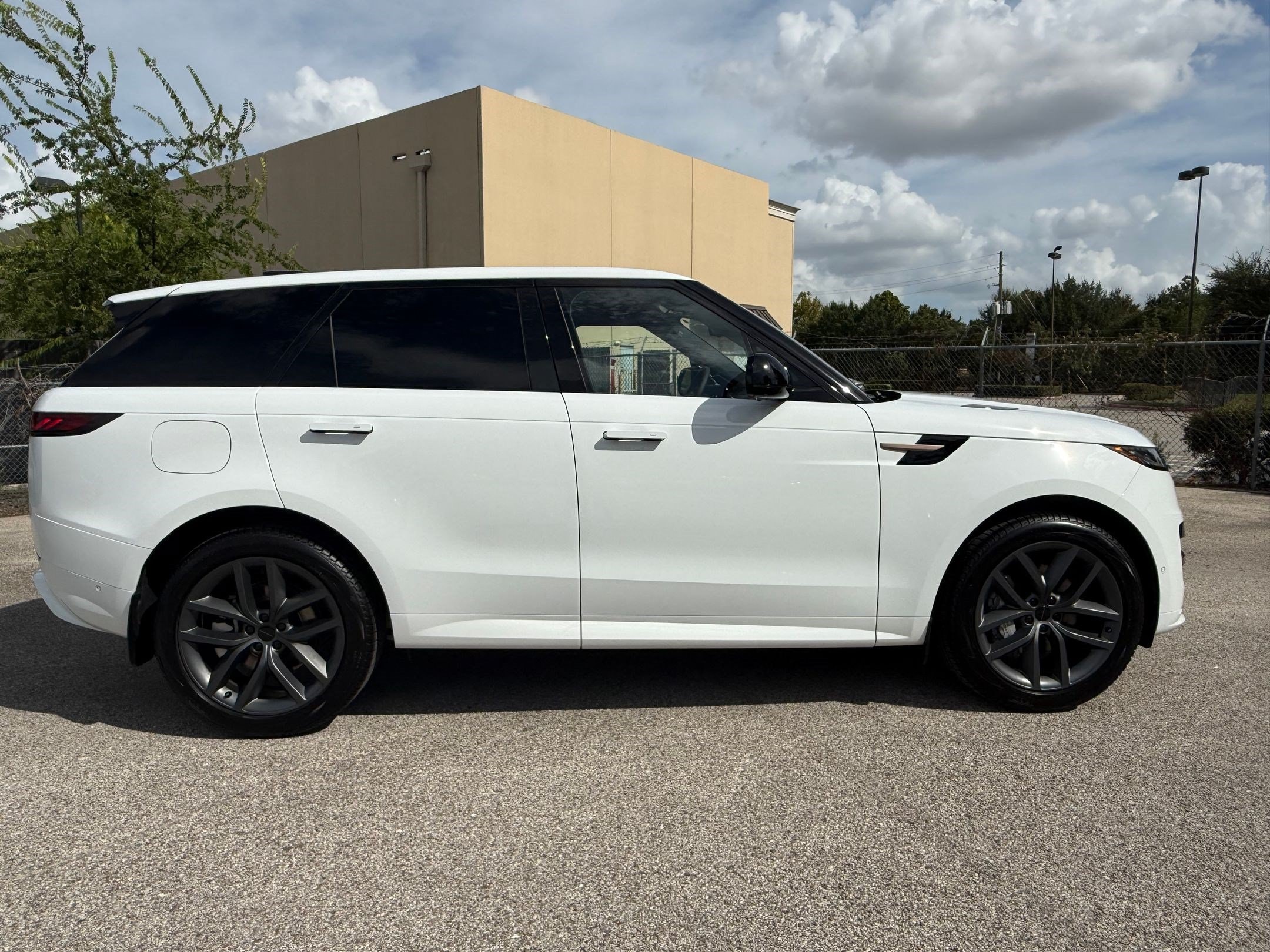 Range Rover Sport P400 Dynamic SE SUV