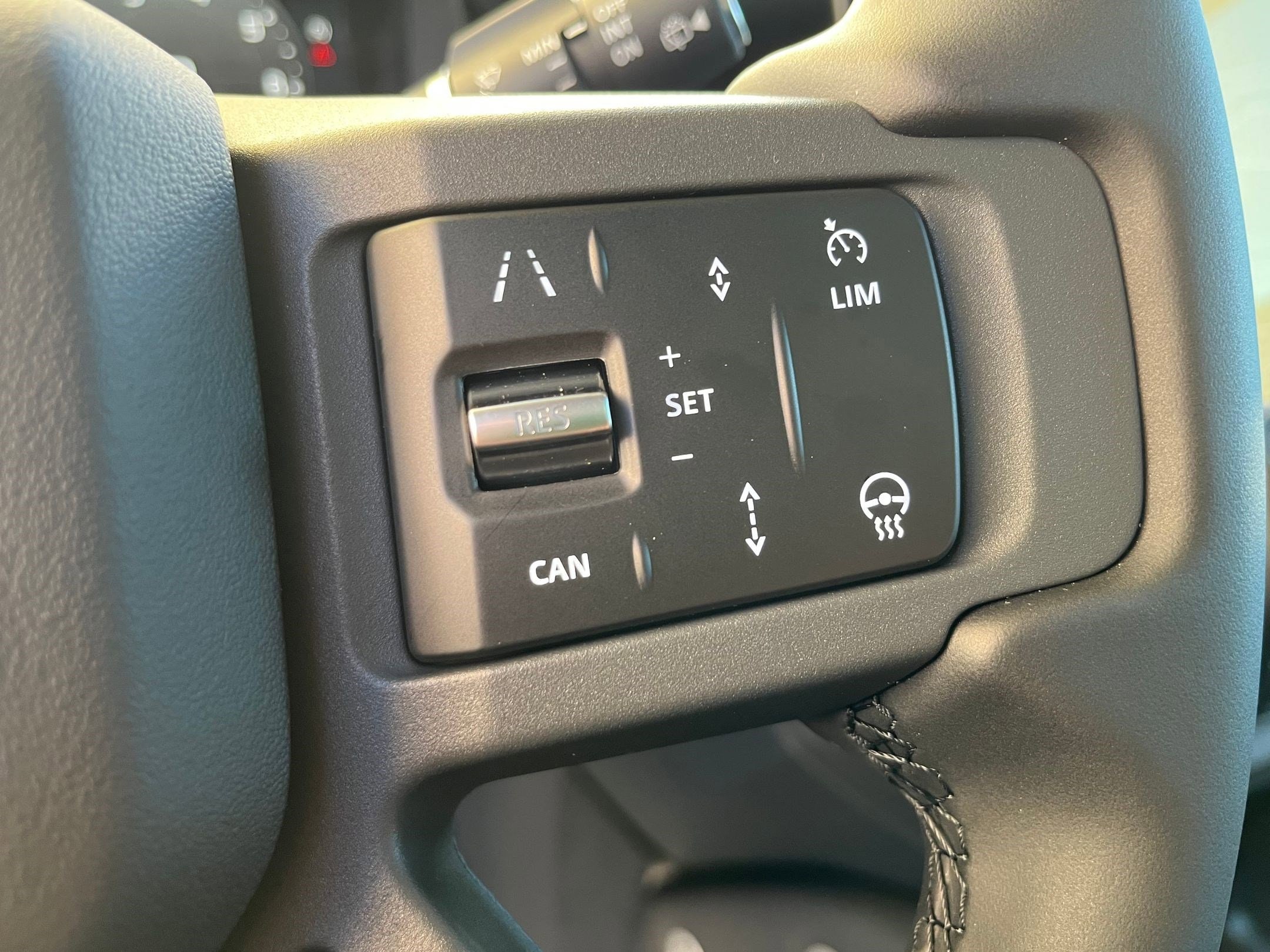 2026 Land Rover Defender S - Photo 18