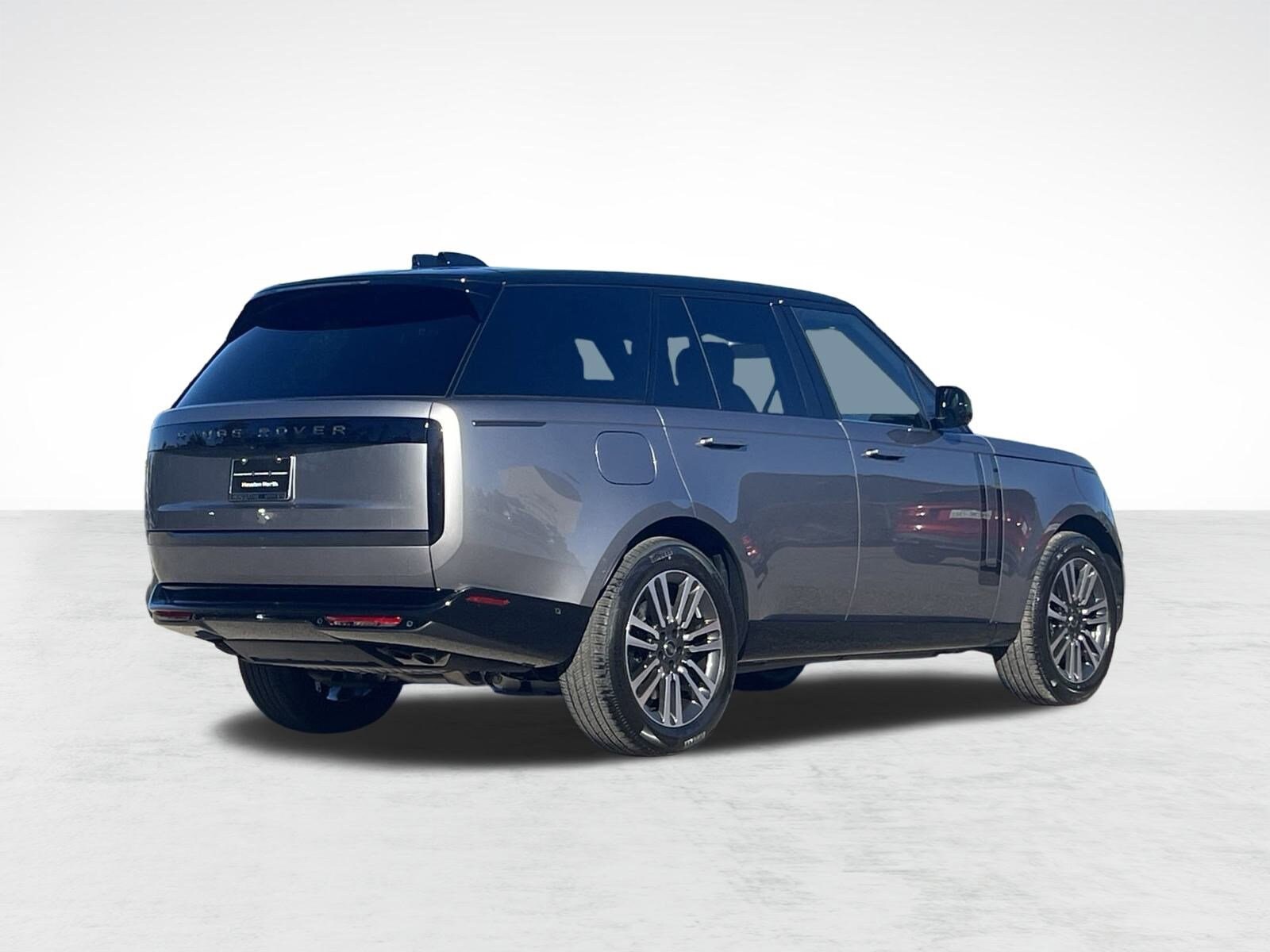 2025 Land Rover Range Rover SE photo 2