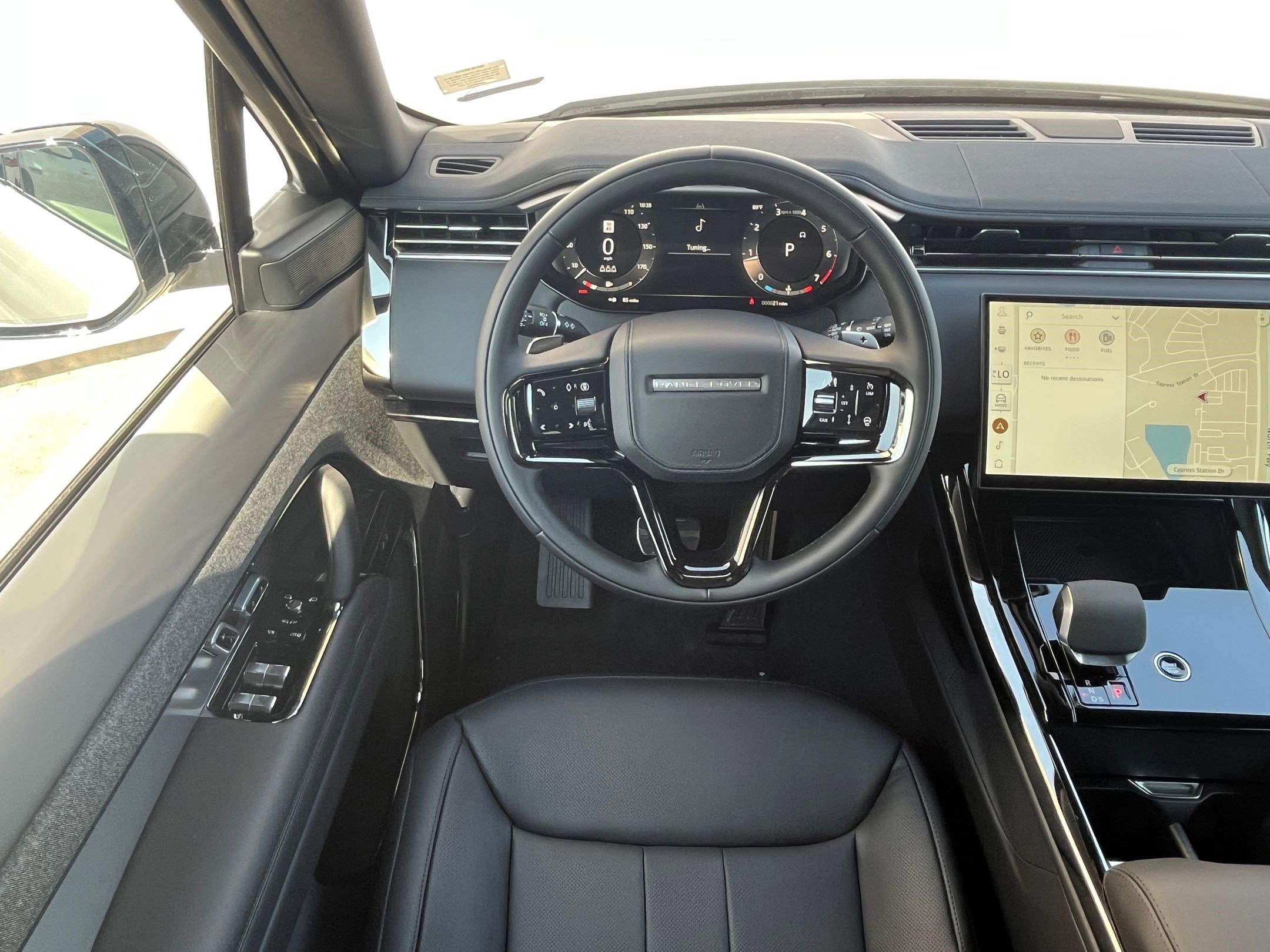 2025 Land Rover Range Rover Sport P400 Dynamic SE photo 4