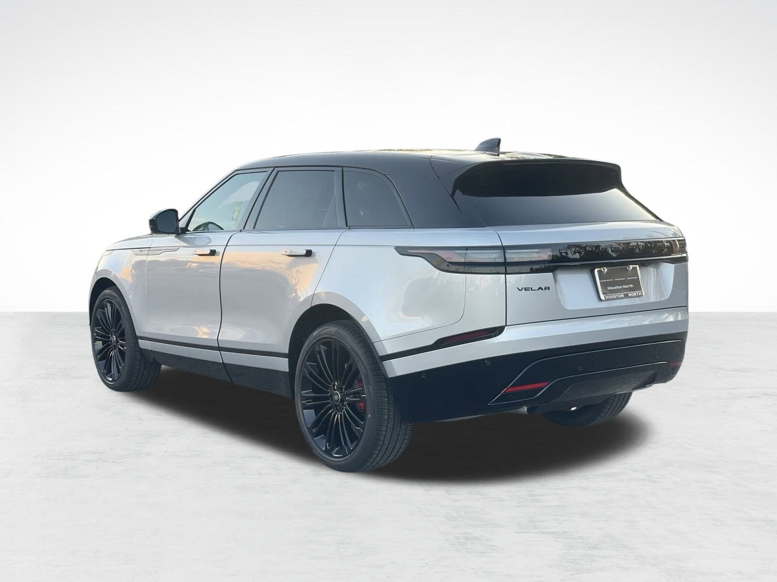 2025 Land Rover Range Rover Velar P250 Dynamic SE photo 2
