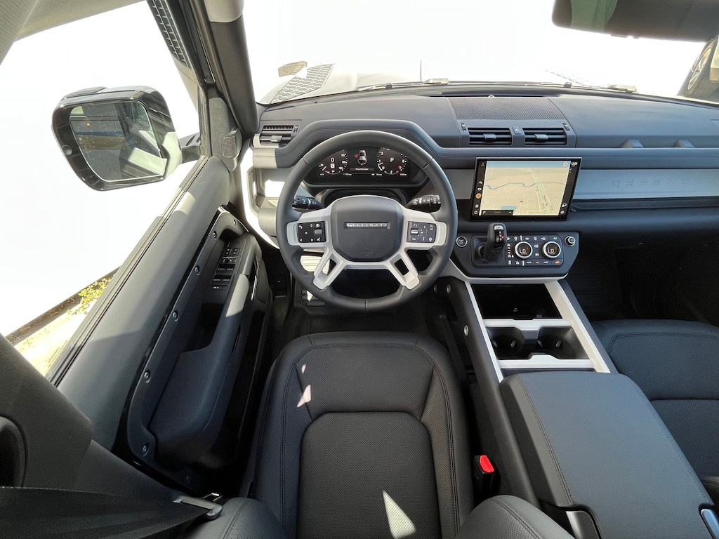 New 2025 Land Rover Defender 110 S SUV