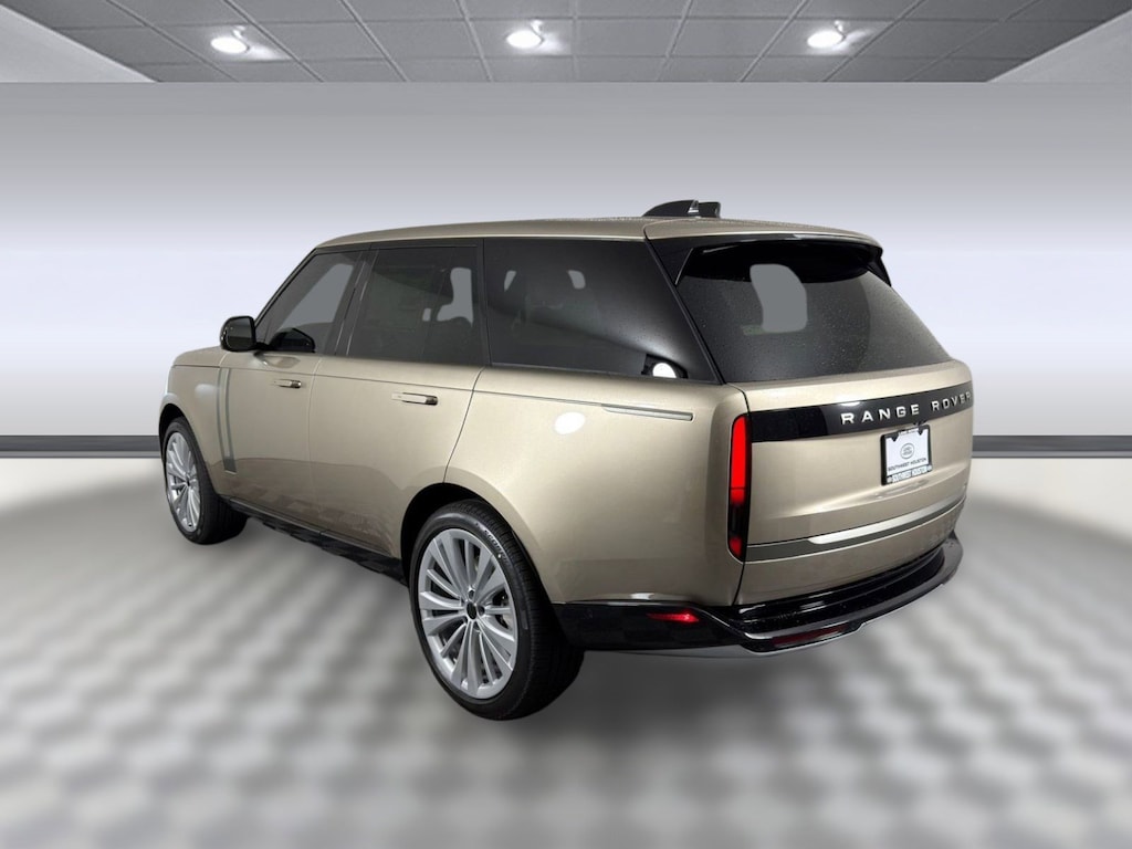 New 2026 Land Rover Range Rover P530 SE SUV