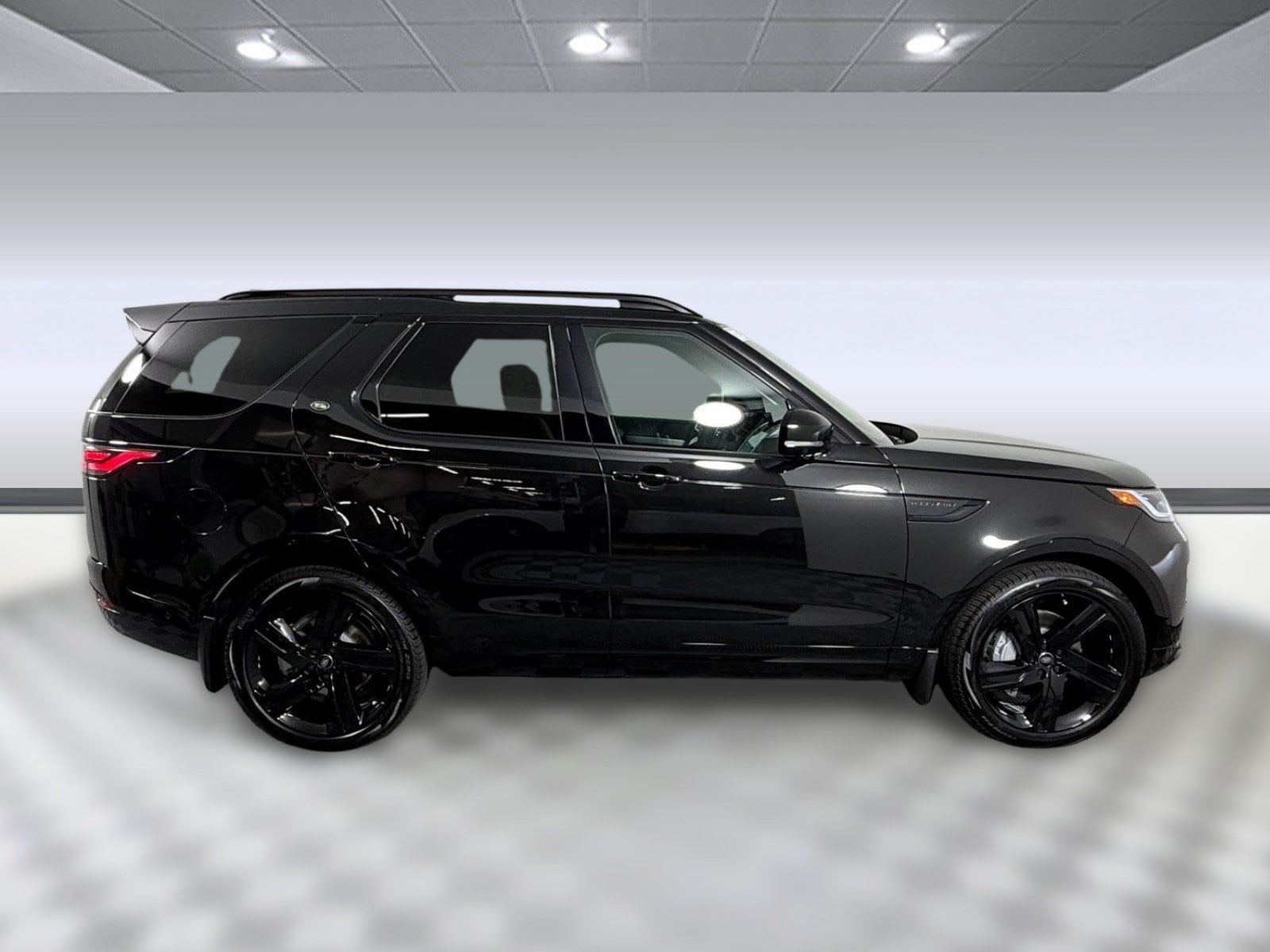 Discovery Dynamic SE SUV