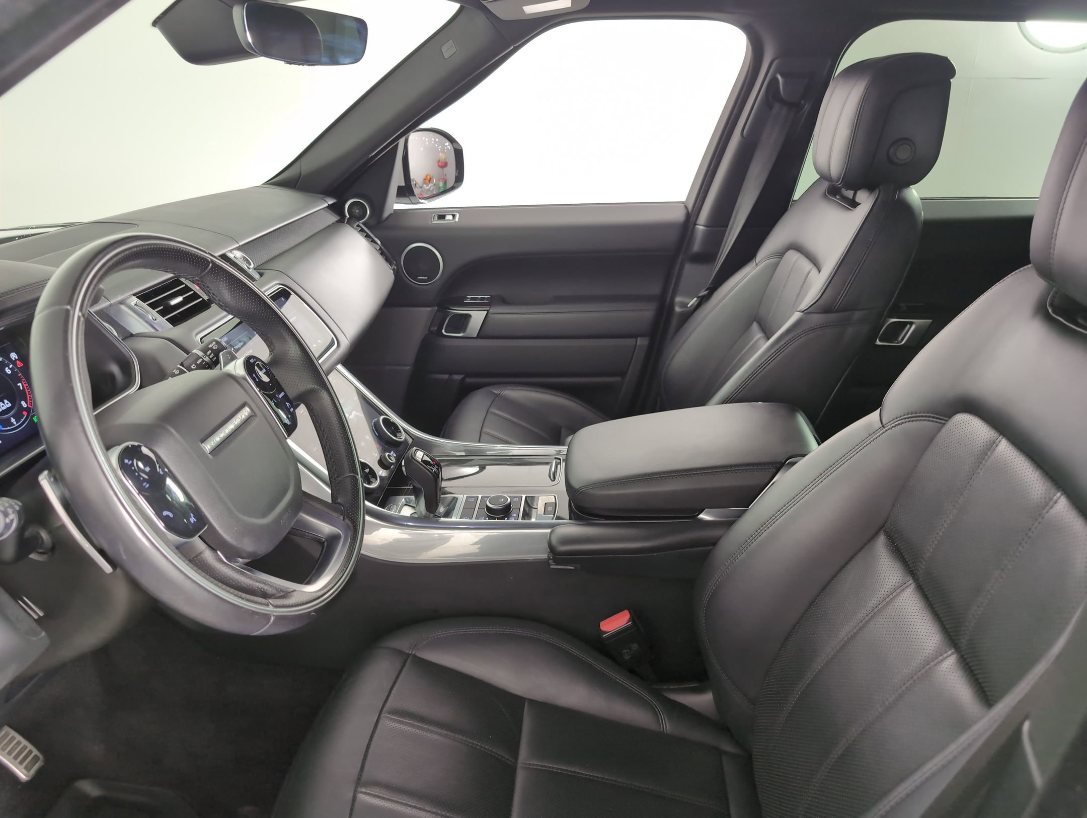 2020 Land Rover Range Rover Sport HSE Dynamic photo 4