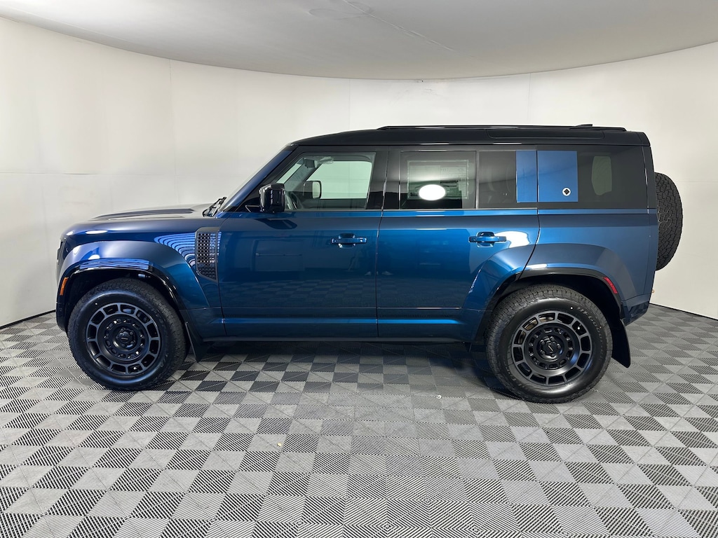 New 2026 Land Rover Defender 110 OCTA SUV