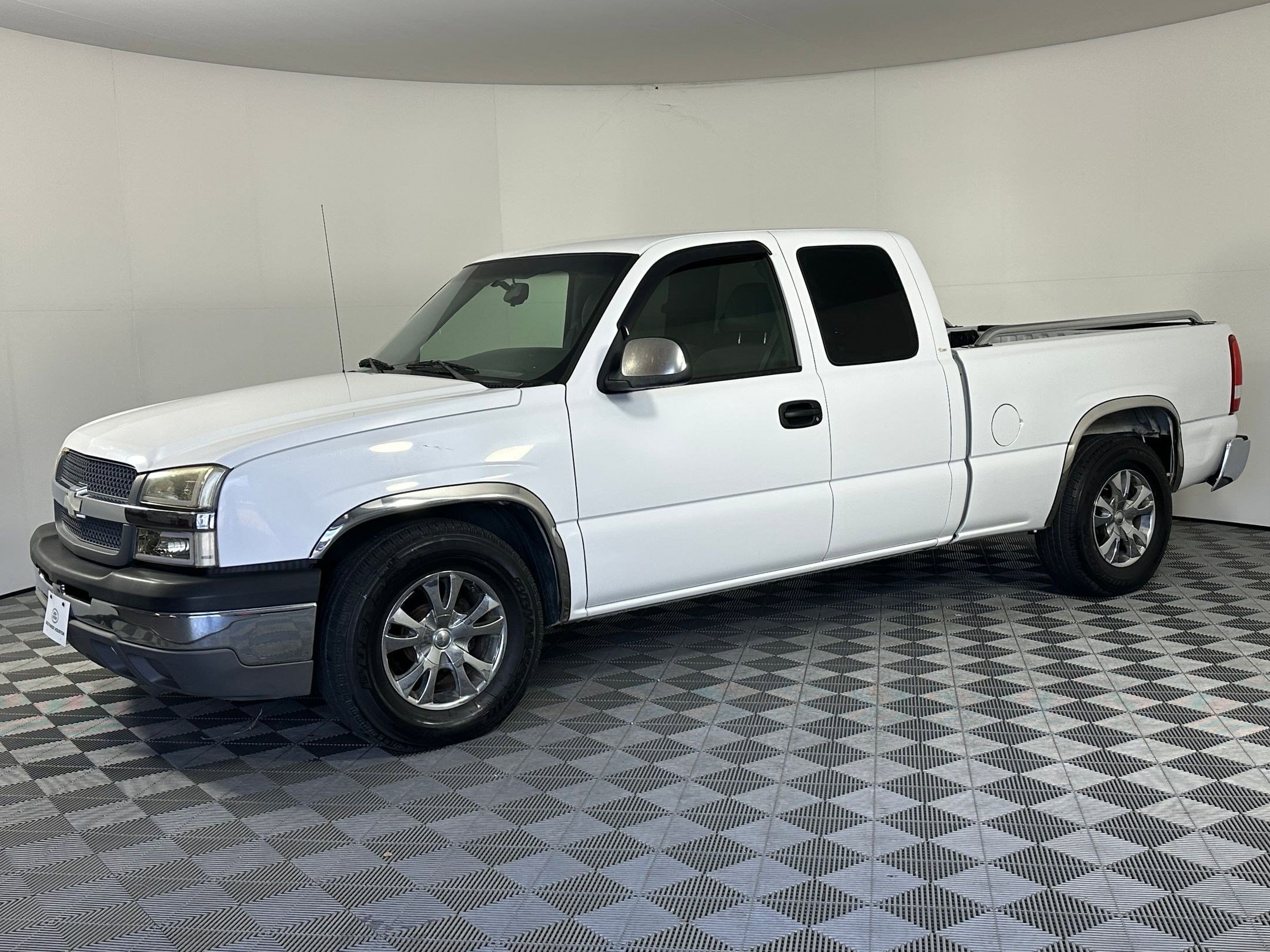 2004 Chevrolet Silverado 1500 Work Truck
