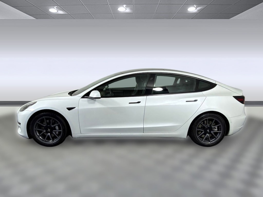 Used 2021 Tesla Model 3 Standard Range Plus Sedan