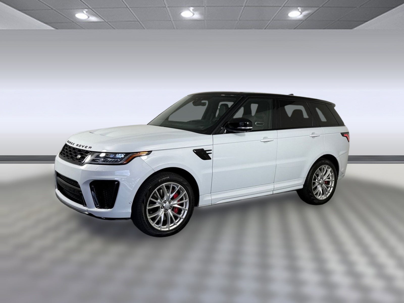 2020 Land Rover Range Rover Sport SVR 5.0's photo
