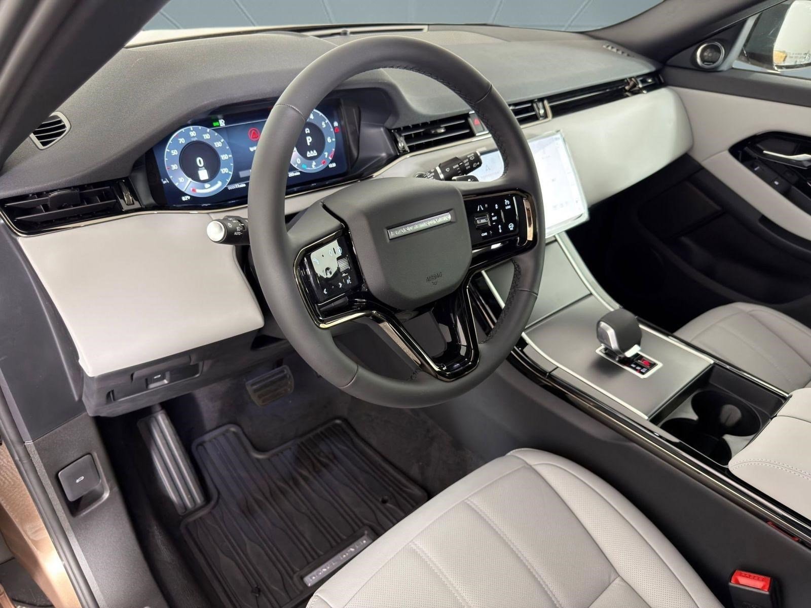 Range Rover Evoque Core S SUV