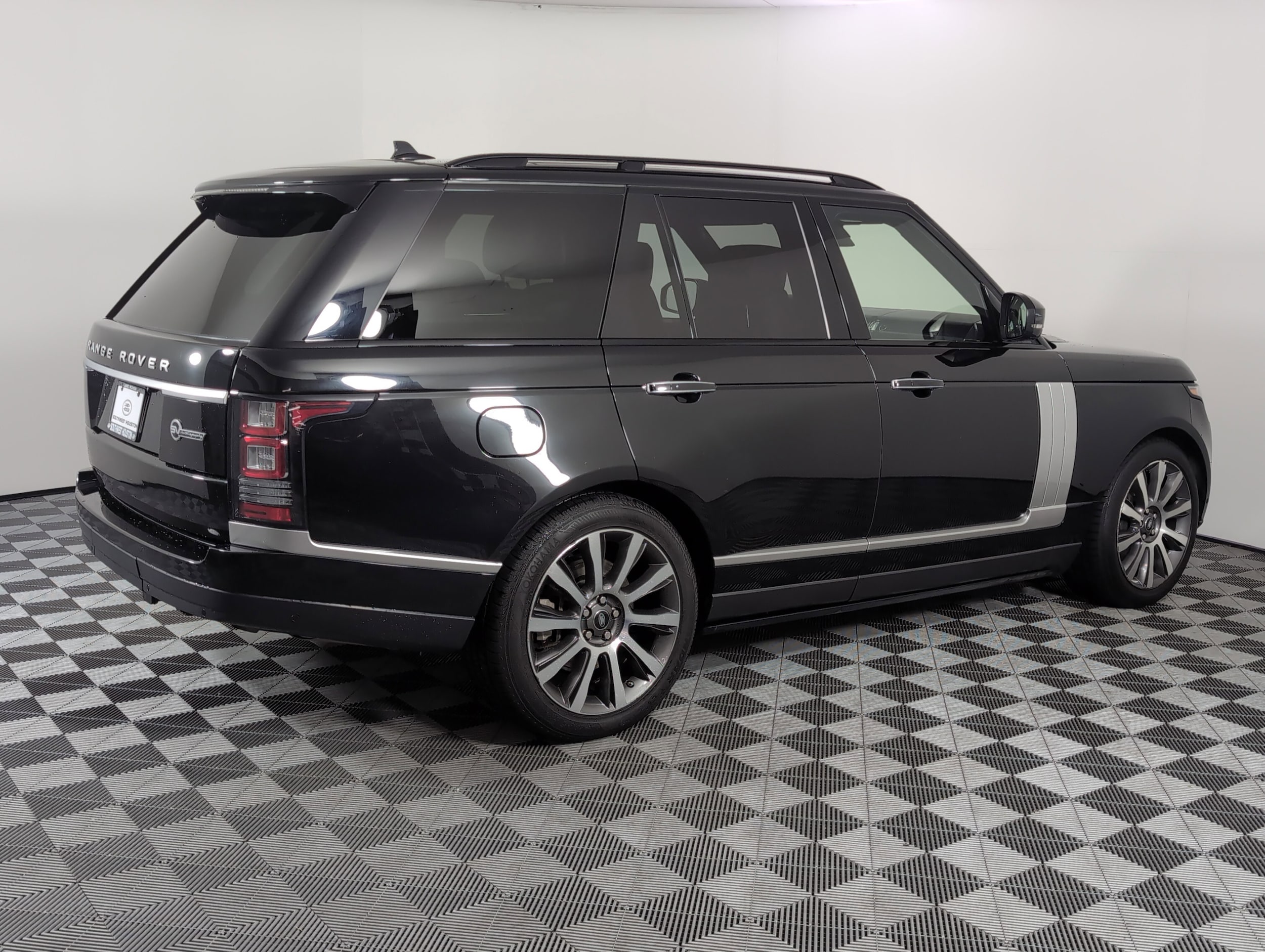 Used 2016 Land Rover Range Rover Autobiography with VIN SALGV2EF2GA309314 for sale in Houston, TX