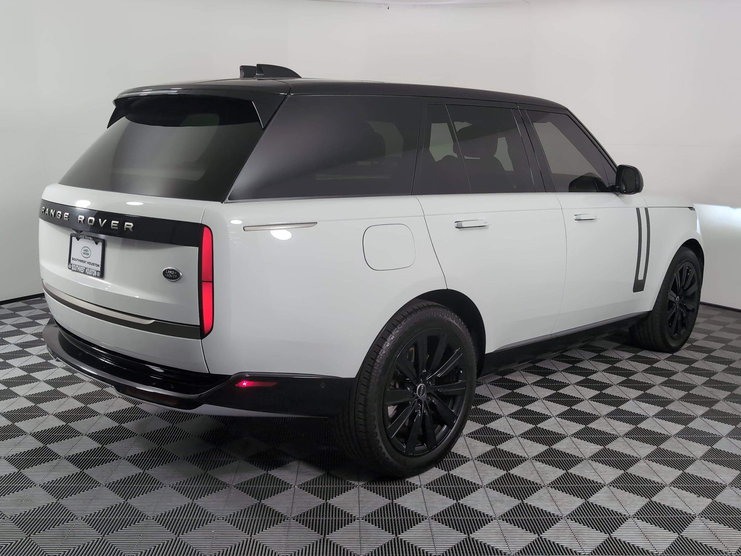 Certified 2023 Land Rover Range Rover SE with VIN SALKP9E71PA010578 for sale in Houston, TX