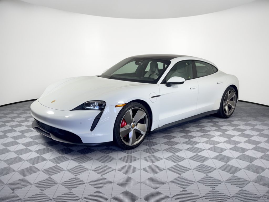  Porsche Taycan