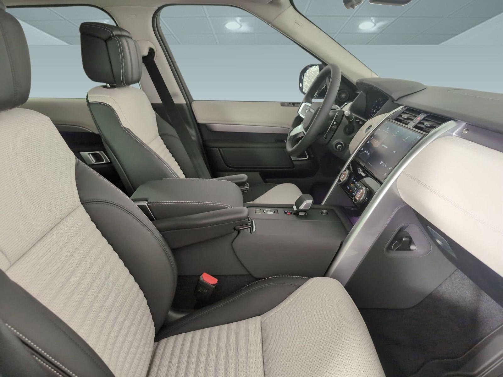 2025 Land Rover Discovery Dynamic SE - Photo 23