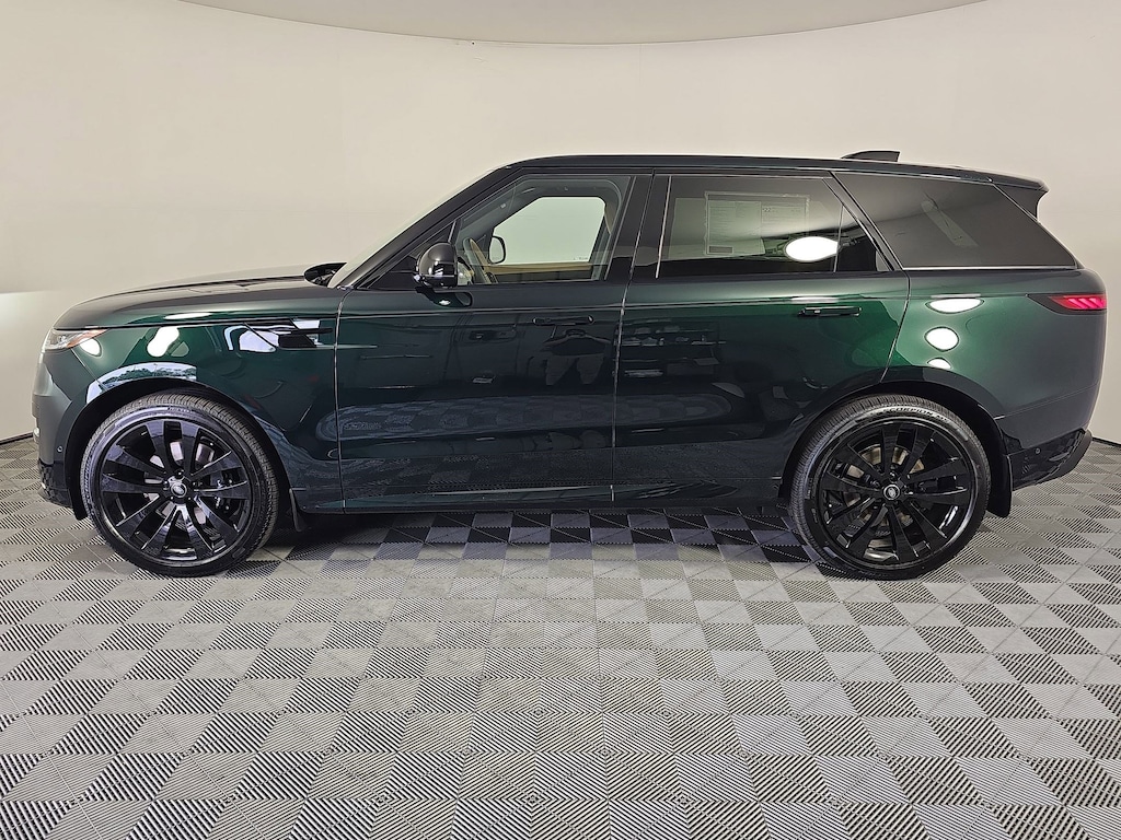 New 2025 Land Rover Range Rover Sport P400 Dynamic SE SUV