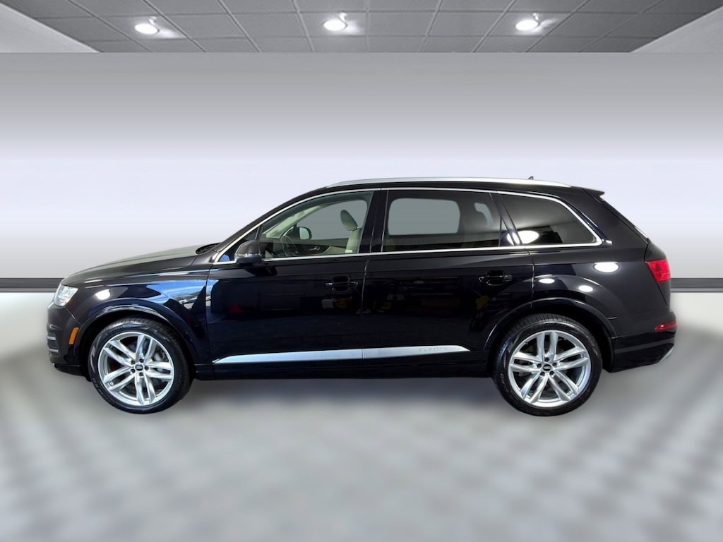 Used 2018 Audi Q7 Prestige SUV