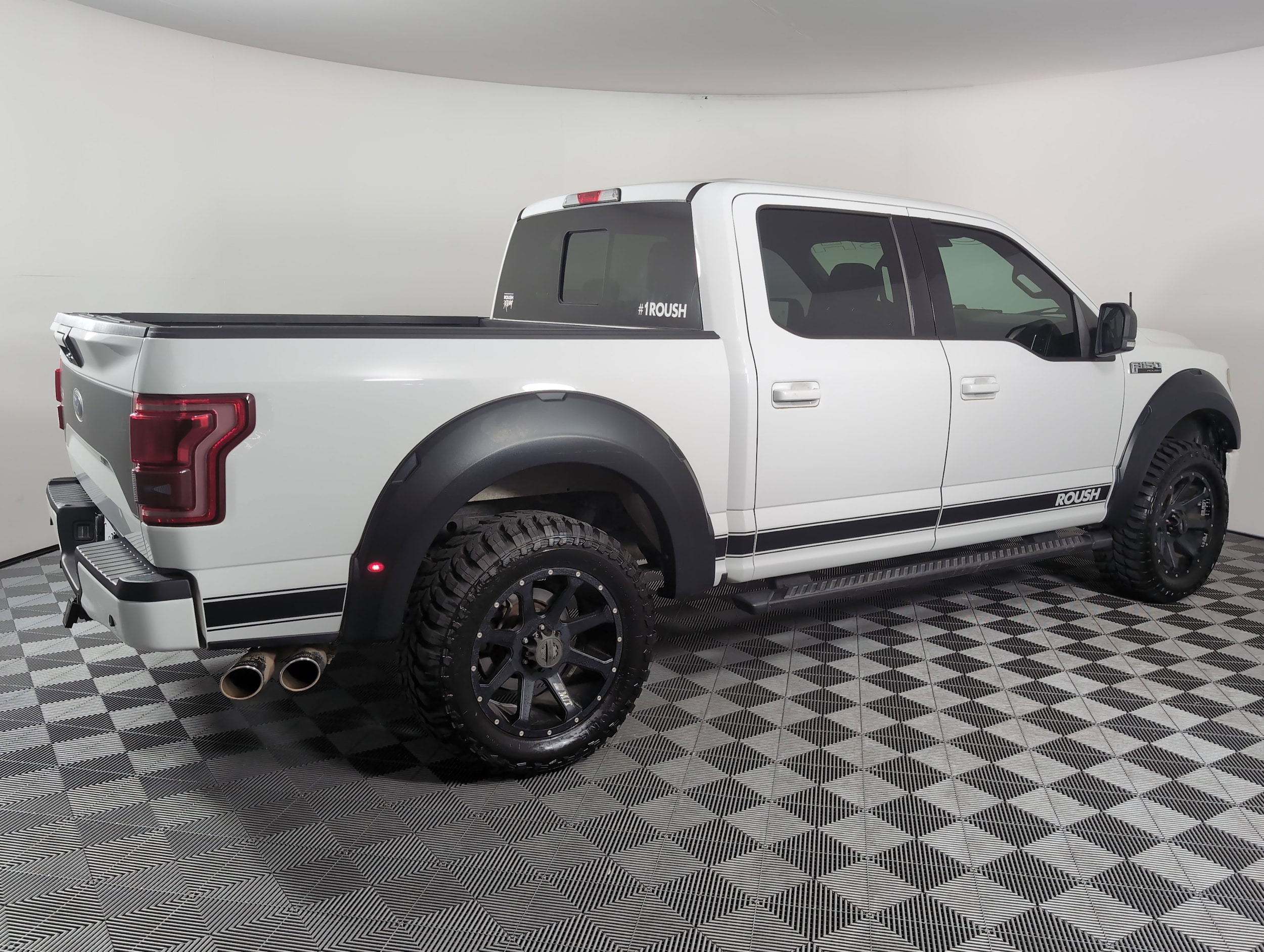 Used 2017 Ford F-150 XLT with VIN 1FTEW1EF3HFA60970 for sale in Houston, TX