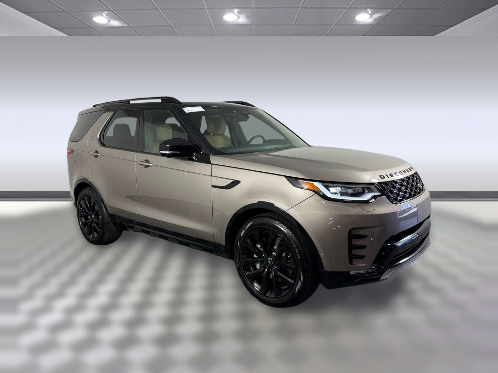 Discovery Dynamic SE SUV