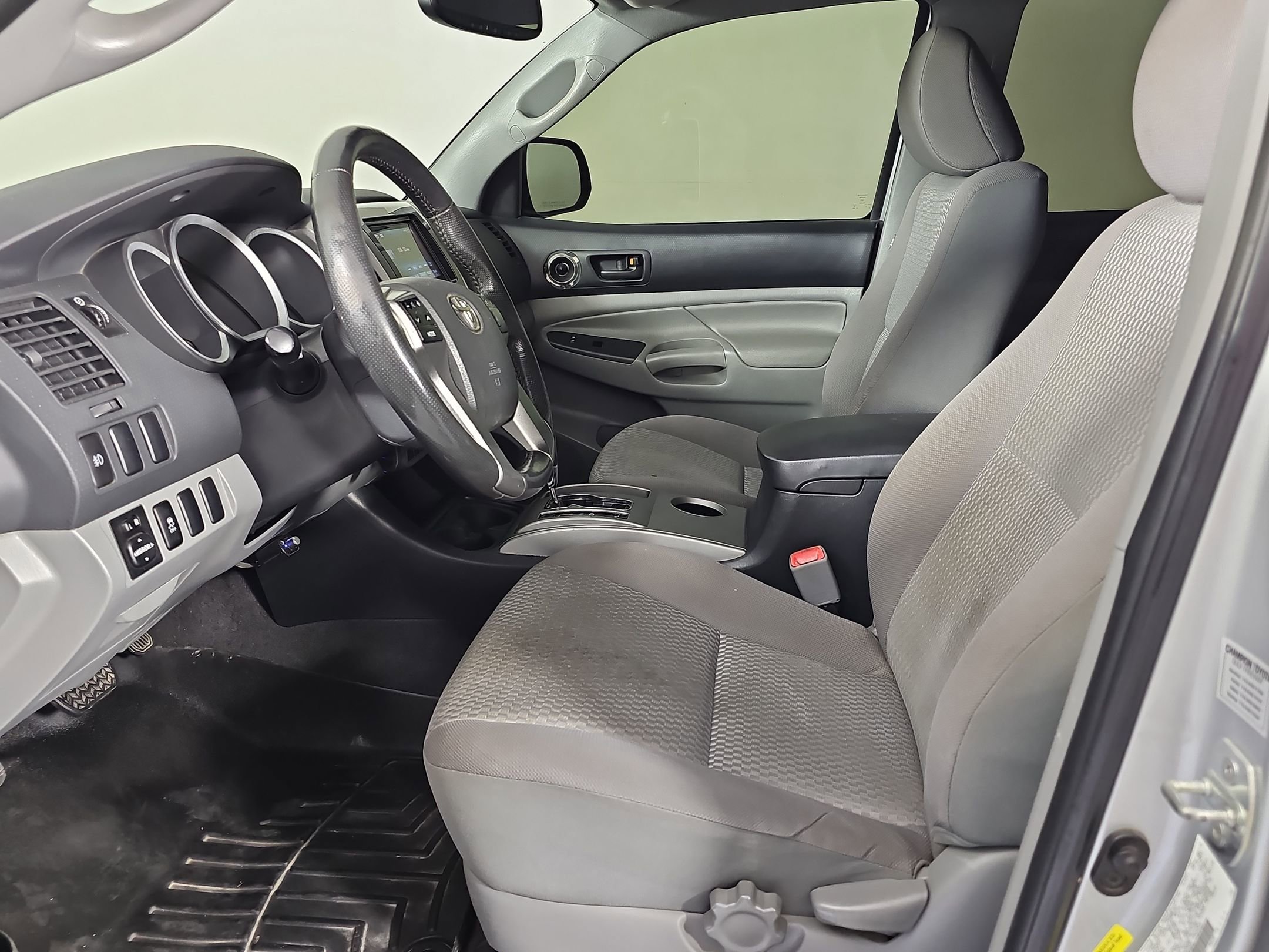 2012 Toyota Tacoma PreRunner photo 4
