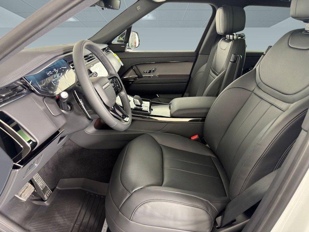 New 2026 Land Rover Range Rover Sport P460e Dynamic SE SUV