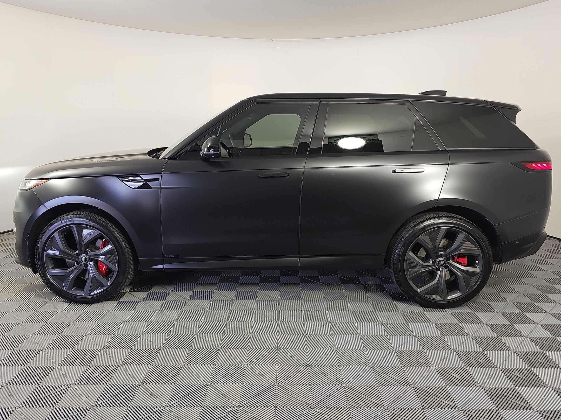 2025 Land Rover Range Rover Sport Autobiography photo 2