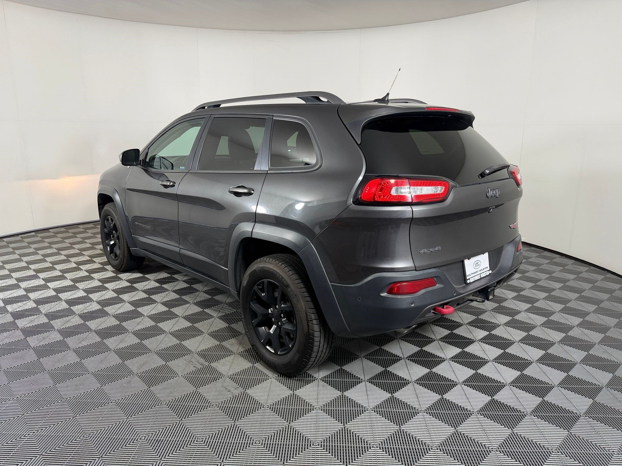 Cherokee Trailhawk SUV