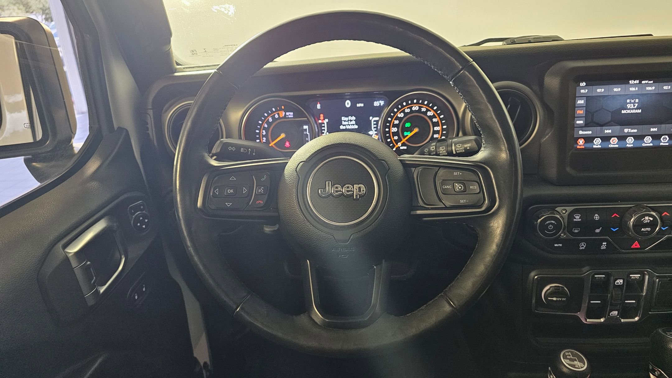 2018 Jeep Wrangler Unlimited Sport S photo 4