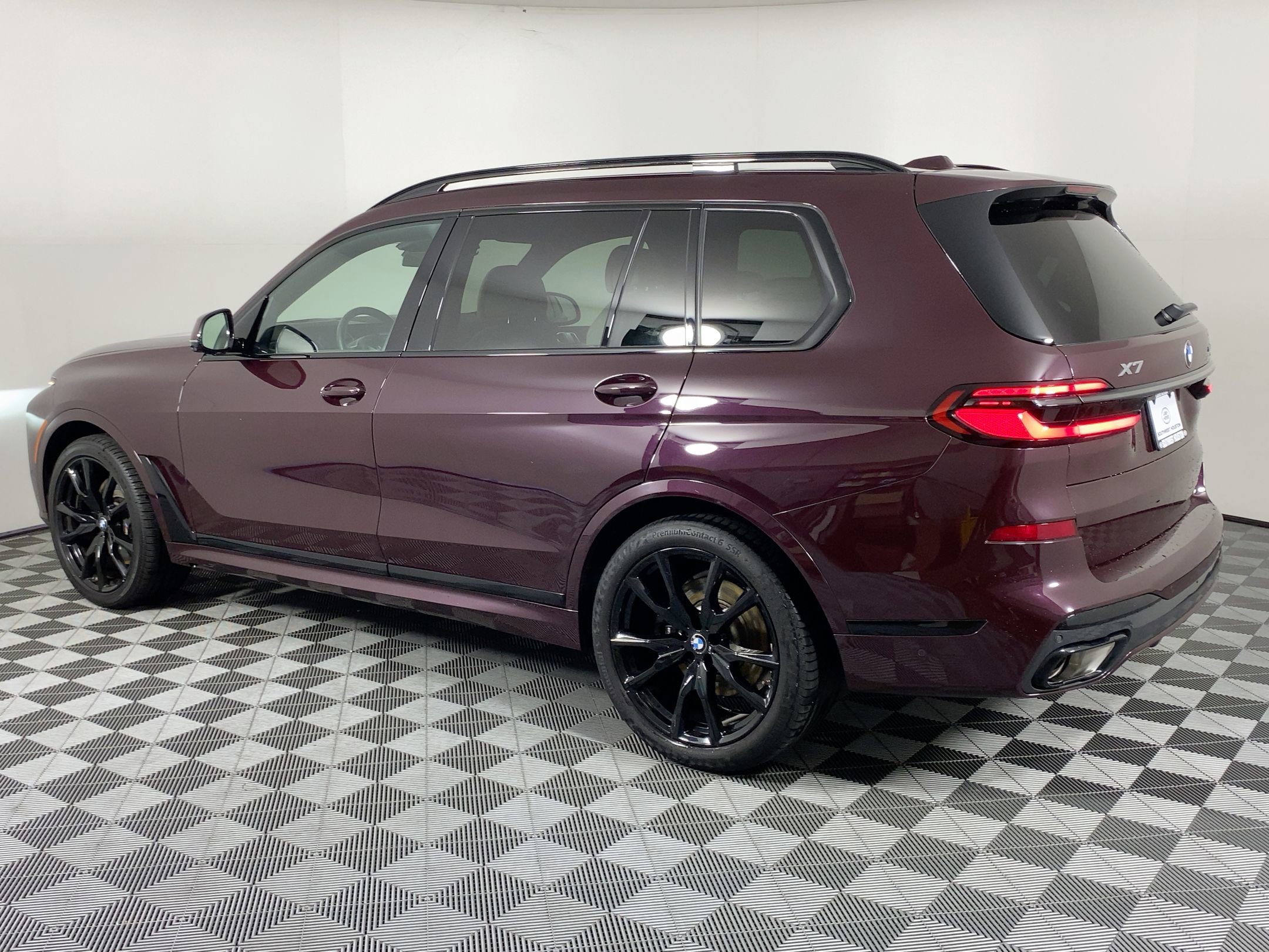 2024 Bmw X7 xDrive40i photo 3