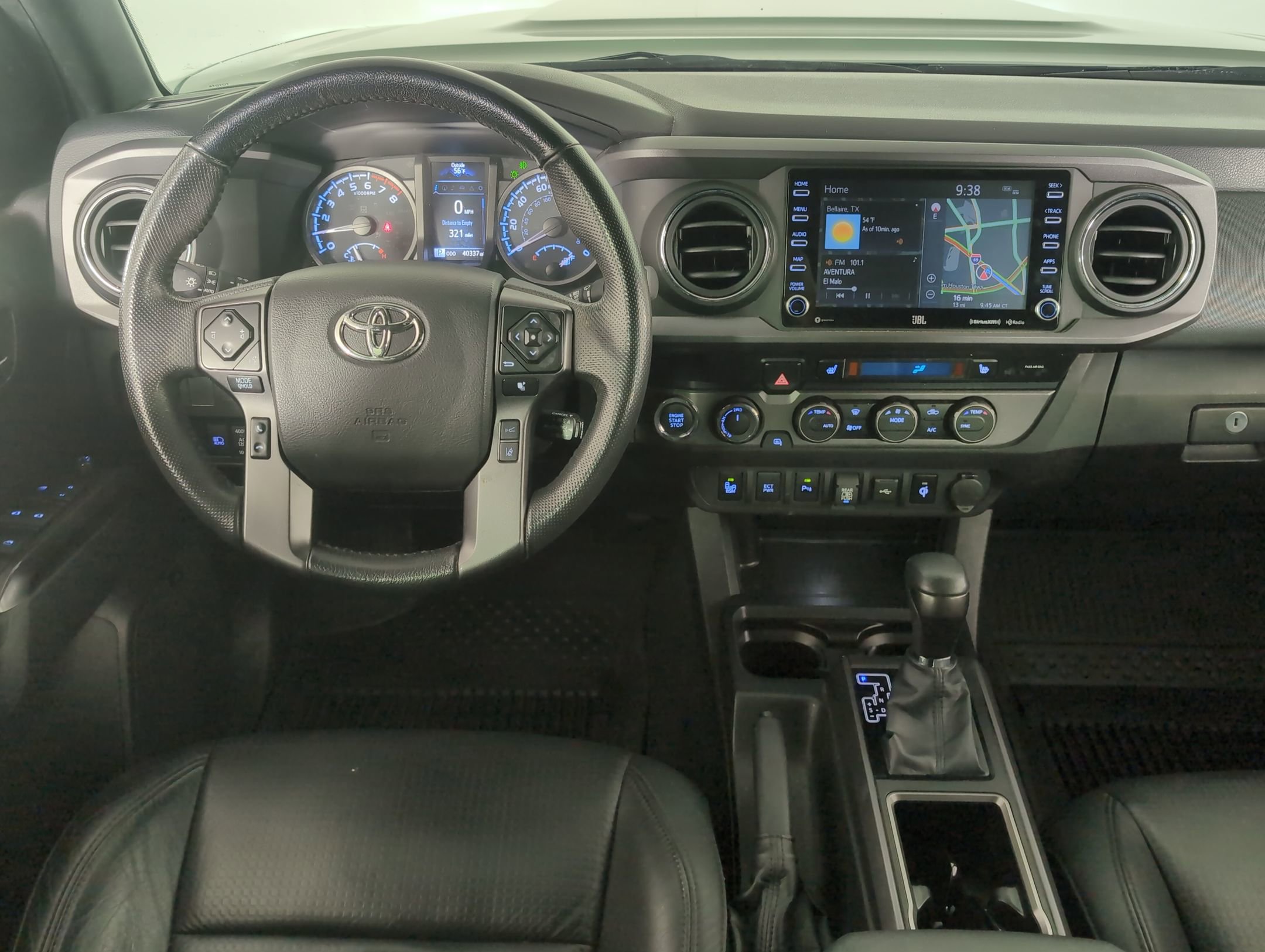 2023 Toyota Tacoma TRD Sport photo 4