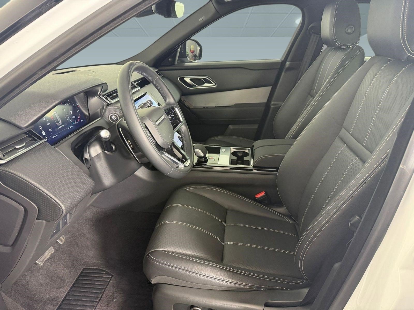 Range Rover Velar R-Dynamic S SUV